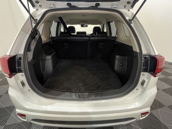 2015 Mitsubishi Outlander Enterprise New Lynn image 265587
