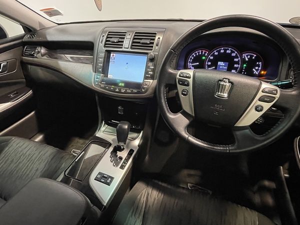 2010 Toyota Crown Enterprise New Lynn image 269074