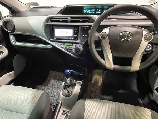 2012 Toyota Aqua Enterprise New Lynn image 279004