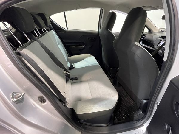 2018 Toyota Aqua Enterprise New Lynn image 274189