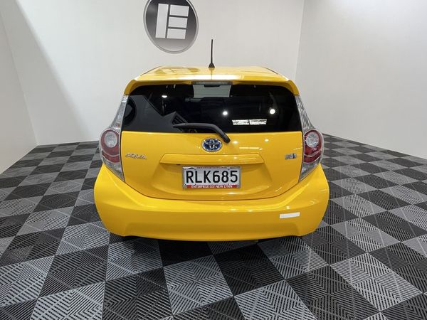 2012 Toyota Aqua Enterprise New Lynn image 279017