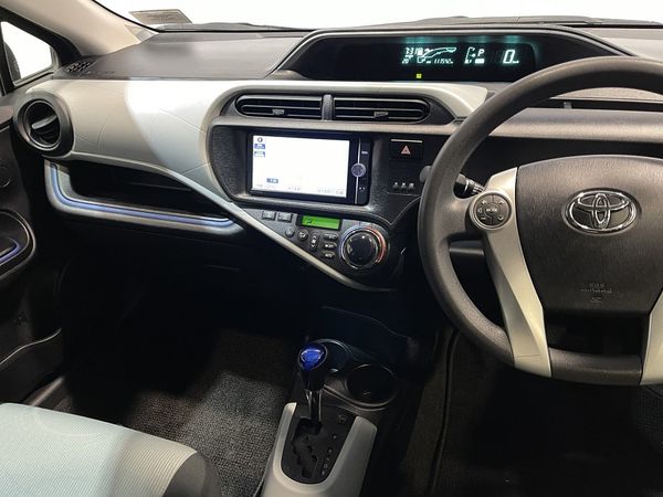 2013 Toyota Aqua Enterprise New Lynn image 286843