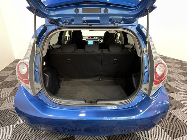 2013 Toyota Aqua Enterprise New Lynn image 286847