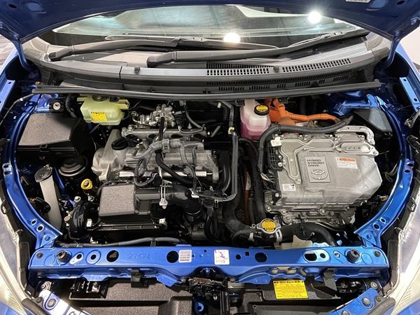 2013 Toyota Aqua Enterprise New Lynn image 286848