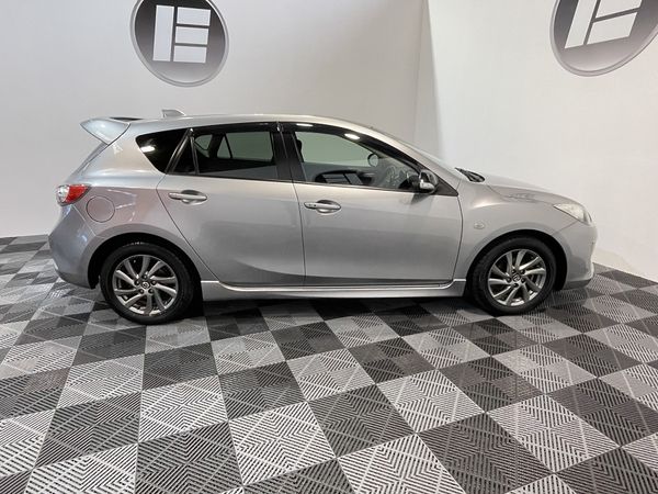 2013 Mazda Axela Enterprise New Lynn image 290876