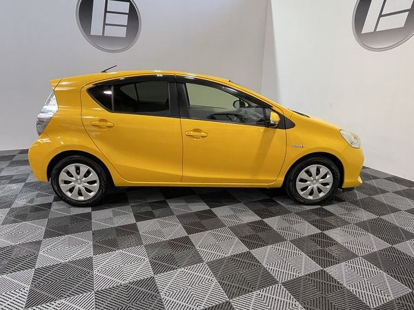 2012 Toyota Aqua Enterprise New Lynn image 293982