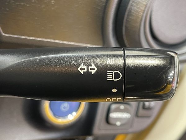 2012 Toyota Aqua Enterprise New Lynn image 293988