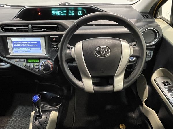 2013 Toyota Aqua Enterprise New Lynn image 292715