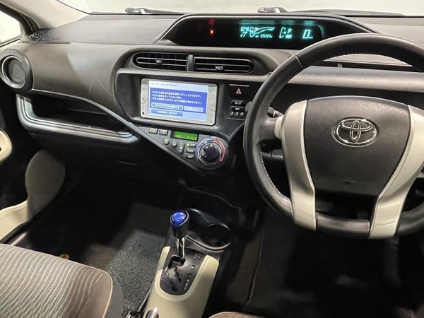 2013 Toyota Aqua Enterprise New Lynn image 292716