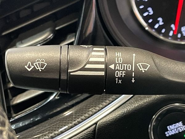 2018 Holden Commodore Enterprise New Lynn image 294864