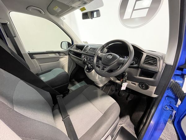 2018 Volkswagen Transporter Enterprise New Lynn image 298653