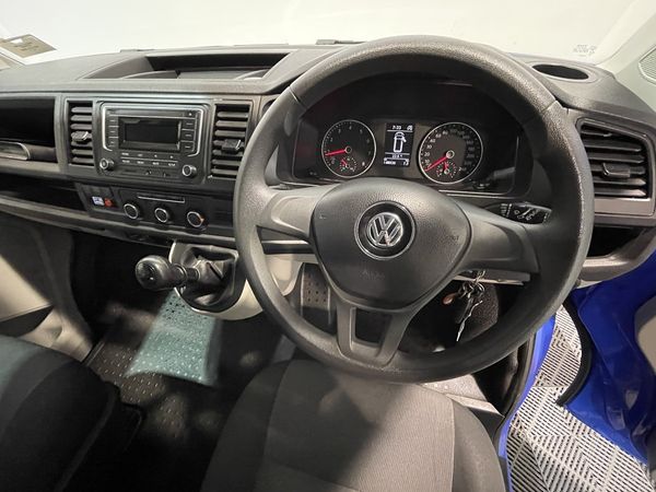 2018 Volkswagen Transporter Enterprise New Lynn image 298654