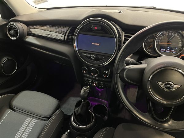 2015 BMW Mini Enterprise New Lynn image 294390