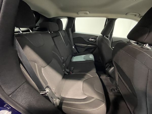 2017 Jeep Cherokee Enterprise New Lynn image 298256