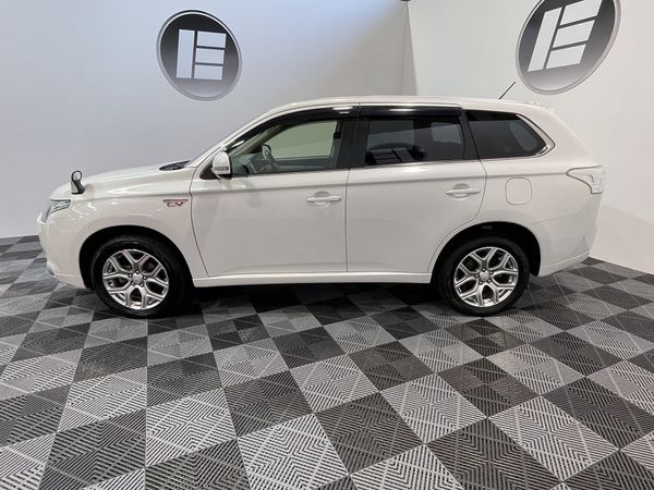 2013 Mitsubishi Outlander Enterprise New Lynn image 294964