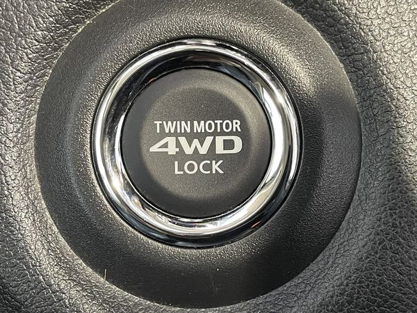 2013 Mitsubishi Outlander Enterprise New Lynn image 294976