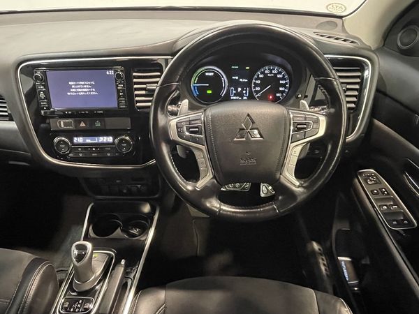2016 Mitsubishi Outlander Enterprise New Lynn image 296288