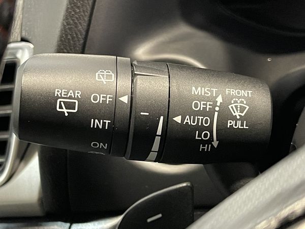 2014 Mazda Axela Enterprise New Lynn image 298624