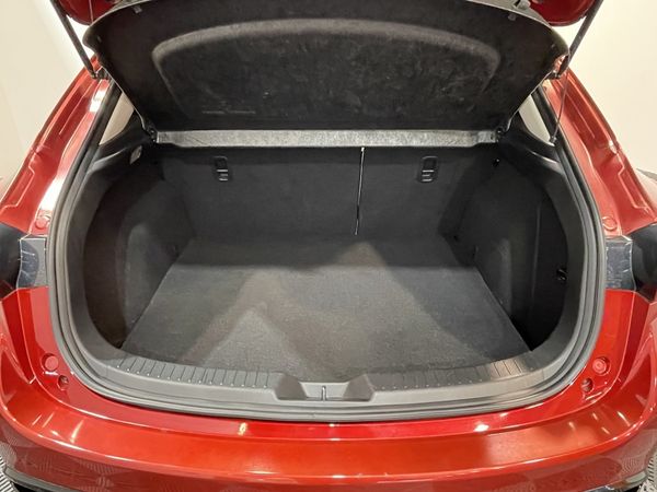 2014 Mazda Axela Enterprise New Lynn image 298627