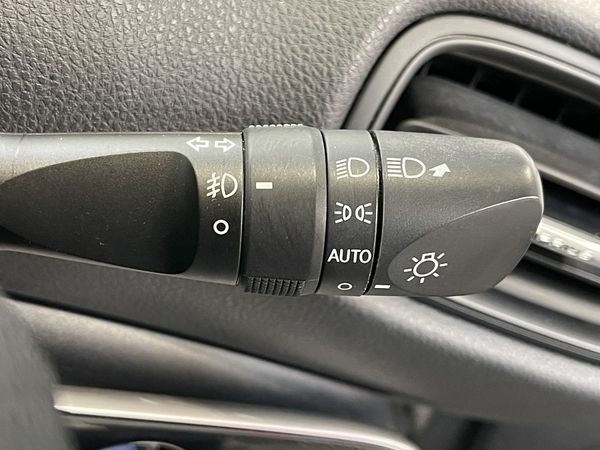 2018 Toyota Prius Enterprise New Lynn image 307291