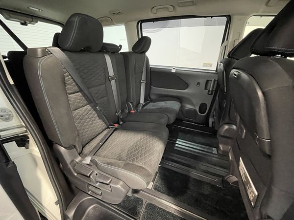 2016 Nissan Serena Enterprise New Lynn image 304540