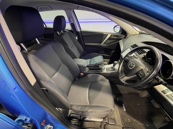 2010 Mazda Axela Enterprise New Lynn image 309736