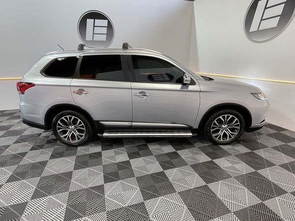 2015 Mitsubishi Outlander Enterprise New Lynn image 311284