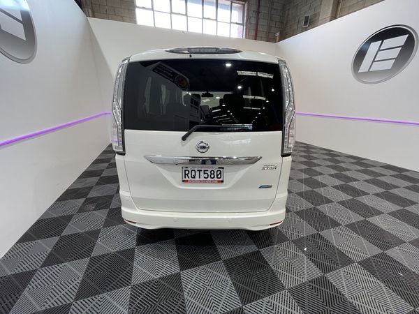 2015 Nissan Serena Enterprise New Lynn image 319897