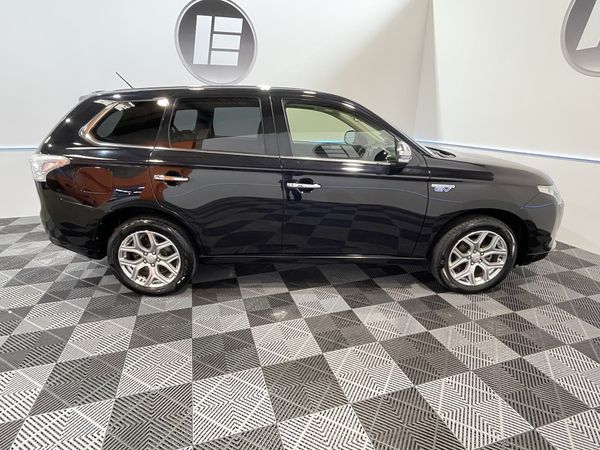 2014 Mitsubishi Outlander Enterprise New Lynn image 319915