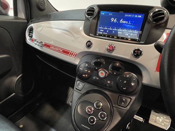 2014 Abarth 595c Enterprise New Lynn image 315509