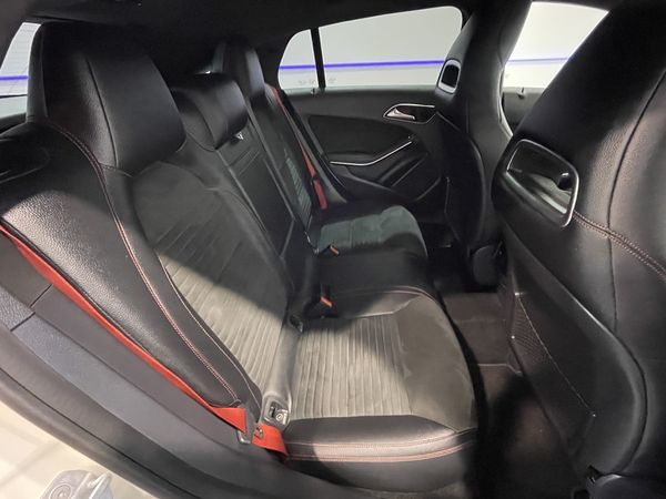 2015 Mercedes-Benz CLA 250 Enterprise New Lynn image 320056