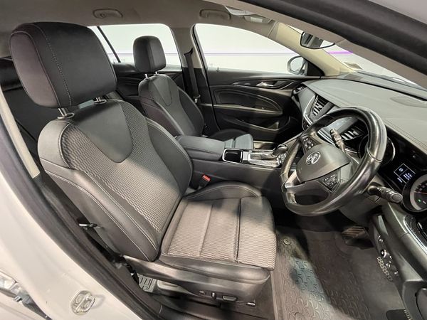 2018 Holden Commodore Enterprise New Lynn image 318010