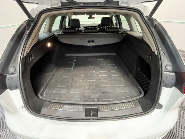 2018 Holden Commodore Enterprise New Lynn image 318012