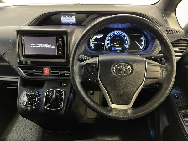 2015 Toyota Voxy Enterprise New Lynn image 318304