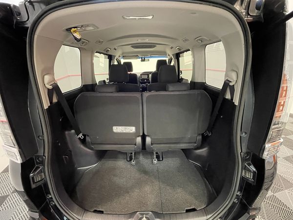 2015 Toyota Voxy Enterprise New Lynn image 318312