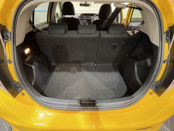 2015 Toyota Aqua Enterprise New Lynn image 319391