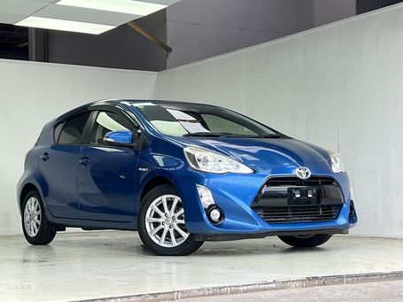2015 Toyota Aqua Enterprise Manukau