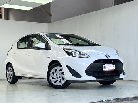 2018 Toyota Aqua Enterprise Manukau