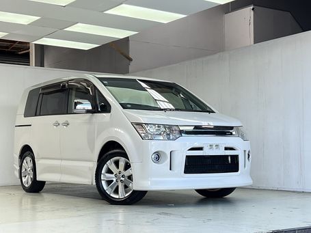 2014 Mitsubishi Delica Enterprise Manukau