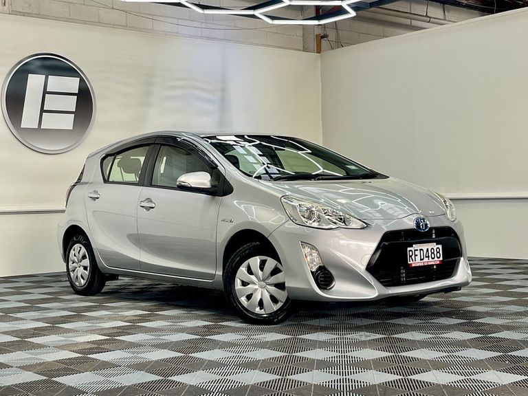 Toyota Aqua 2017 Test Drive Form