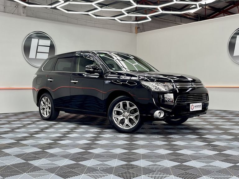 Mitsubishi Outlander 2014 Test Drive Form