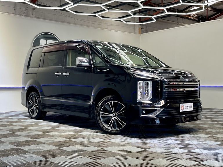 Mitsubishi Delica 2019 Test Drive Form