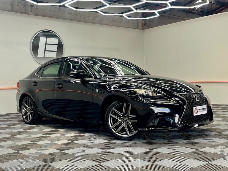 Lexus IS 300H 2014 Test Drive Form