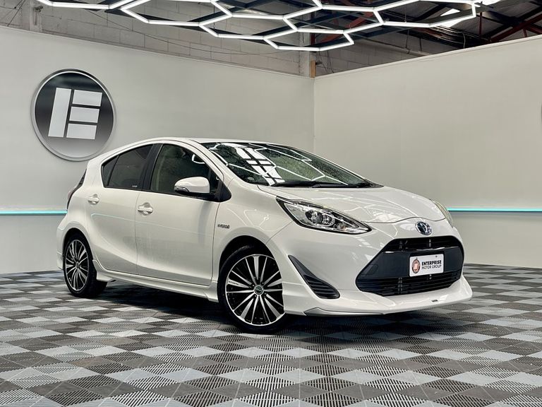 Toyota Aqua 2018 Test Drive Form