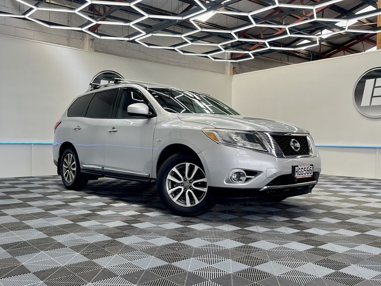 Nissan Pathfinder 2014 Test Drive Form