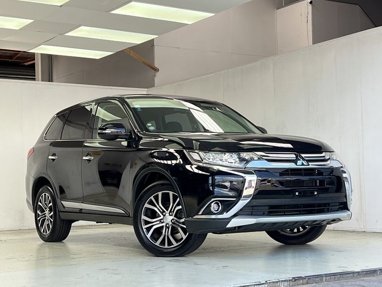 Mitsubishi Outlander 2016 Test Drive Form