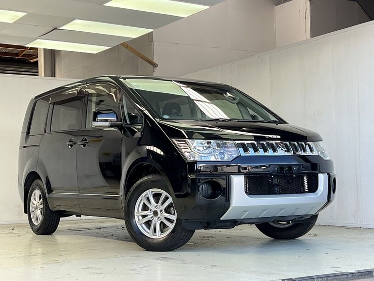 Mitsubishi Delica 2015 Test Drive Form