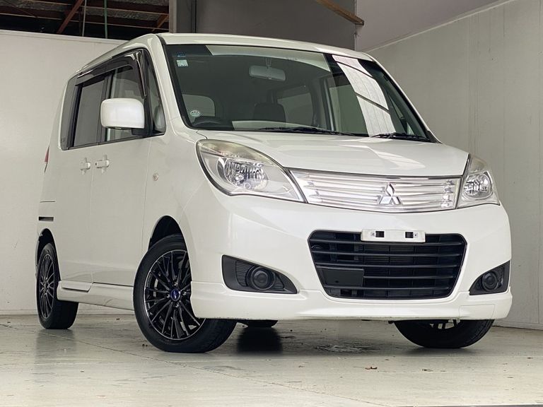 Mitsubishi Delica 2014 Test Drive Form