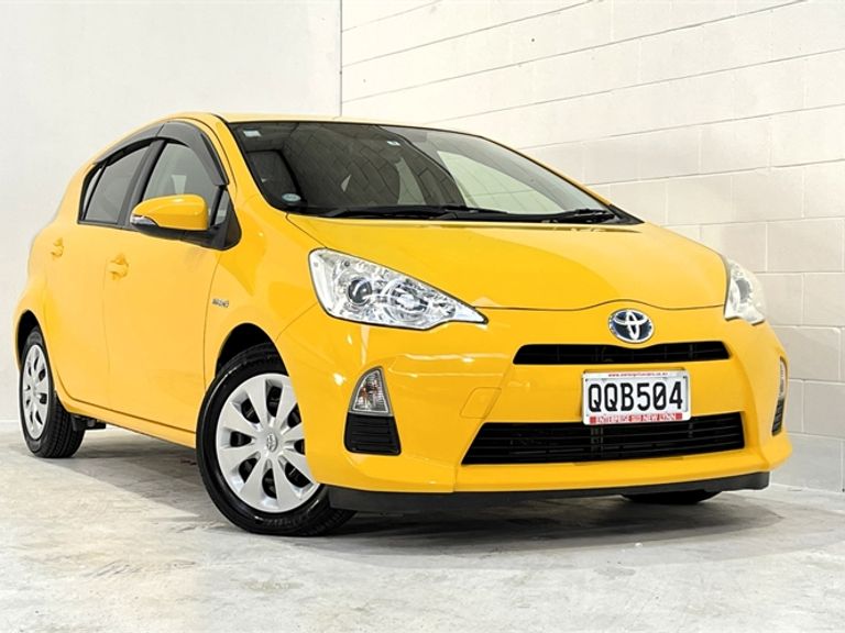 2013 Toyota Aqua Enterprise New Lynn