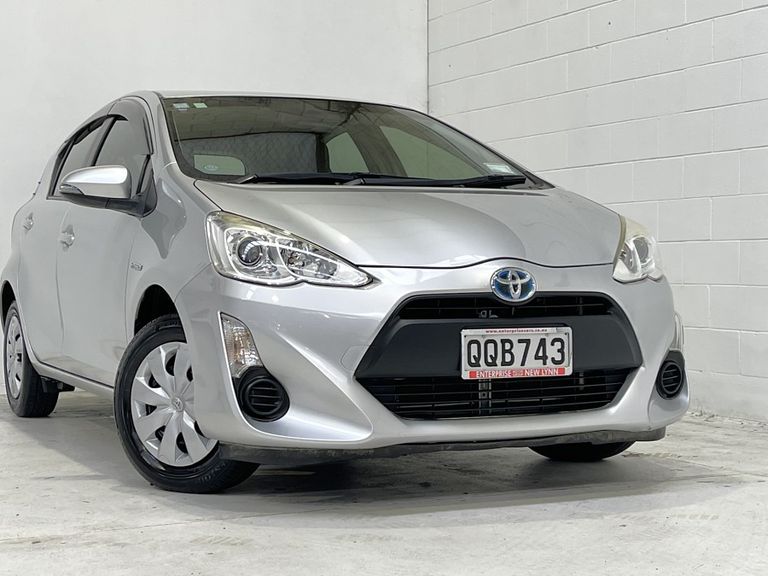 Toyota Aqua 2016 Test Drive Form